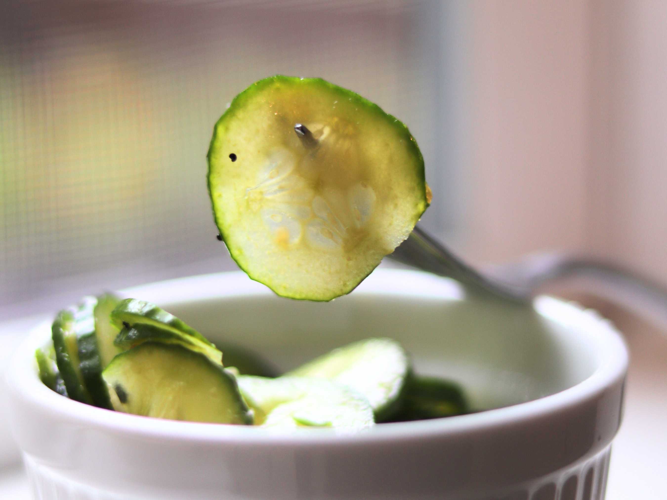 simple asian cucumber salad